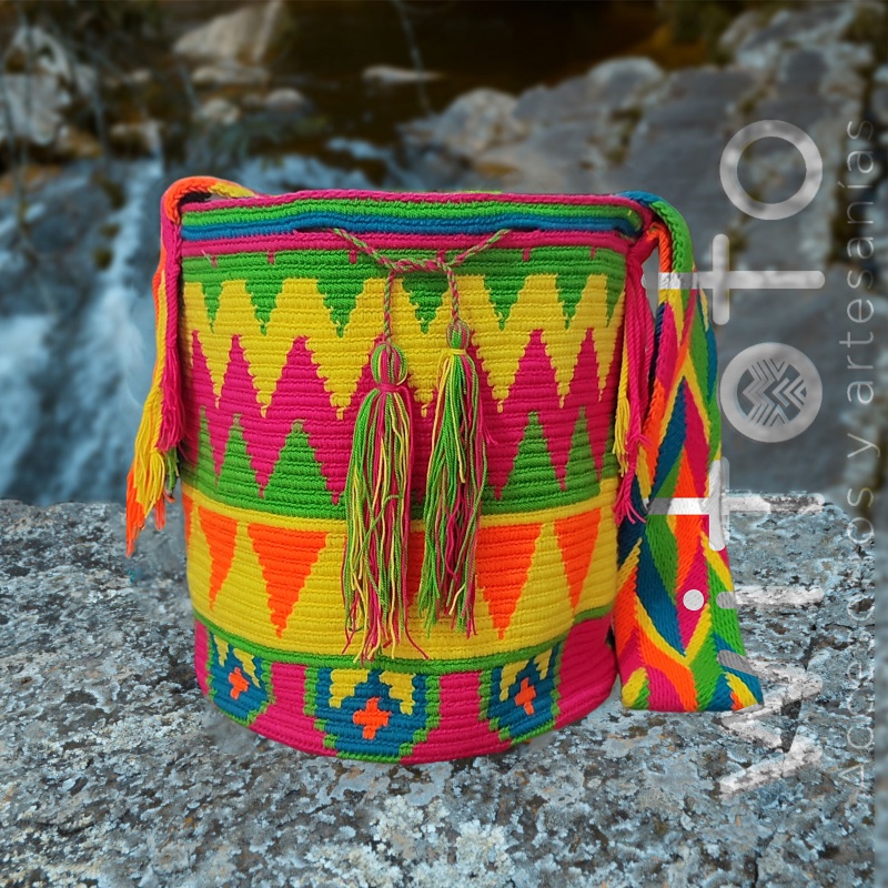 MOCHILA WAYUU DISEÑO #54